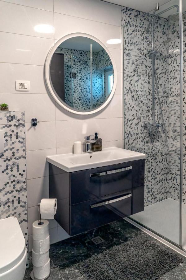 Comfort Apartment Dorin Макарска Экстерьер фото